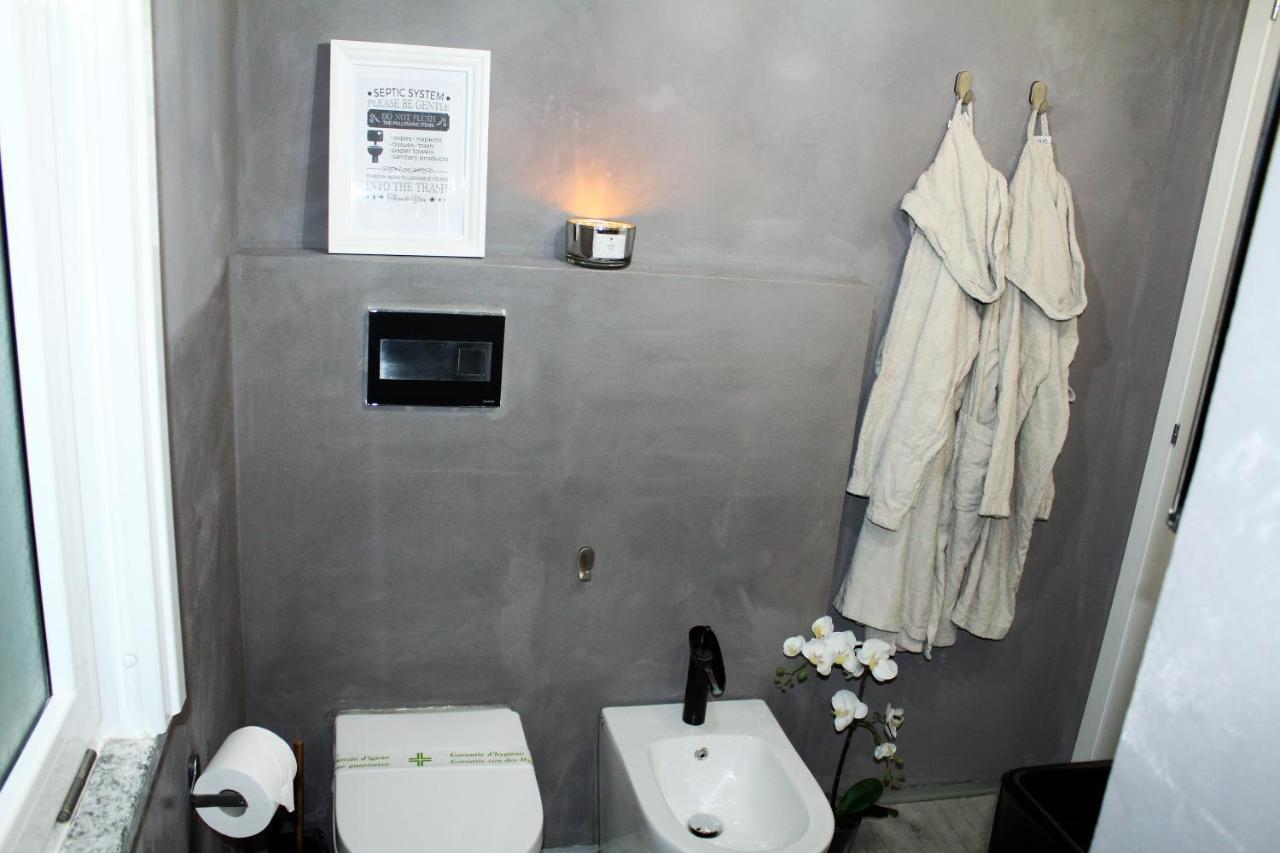 Conca Verde: Beachfront Villas with Private Jacuzzis Andora Exterior photo