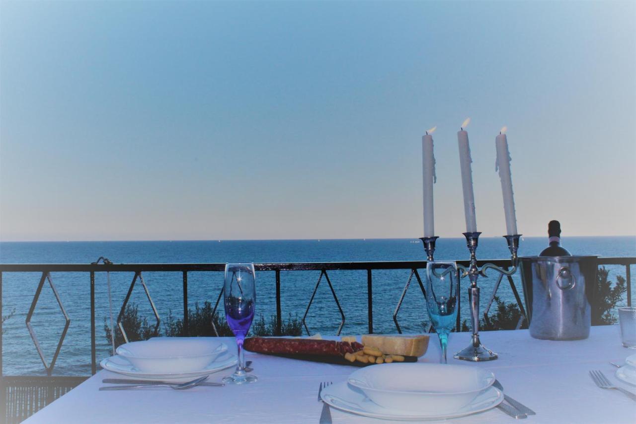 Conca Verde: Beachfront Villas with Private Jacuzzis Andora Exterior photo