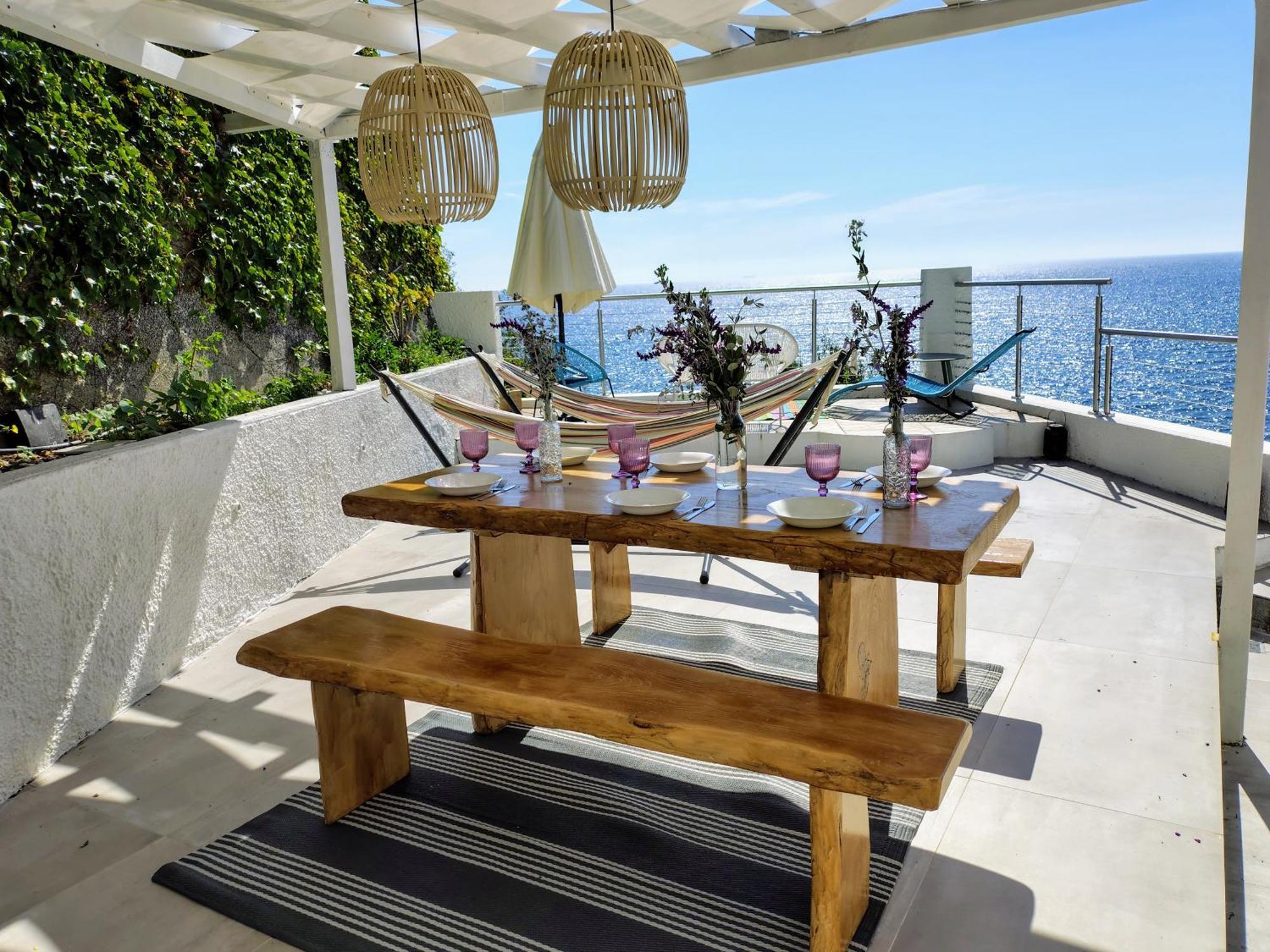 Conca Verde: Beachfront Villas with Private Jacuzzis Andora Exterior photo