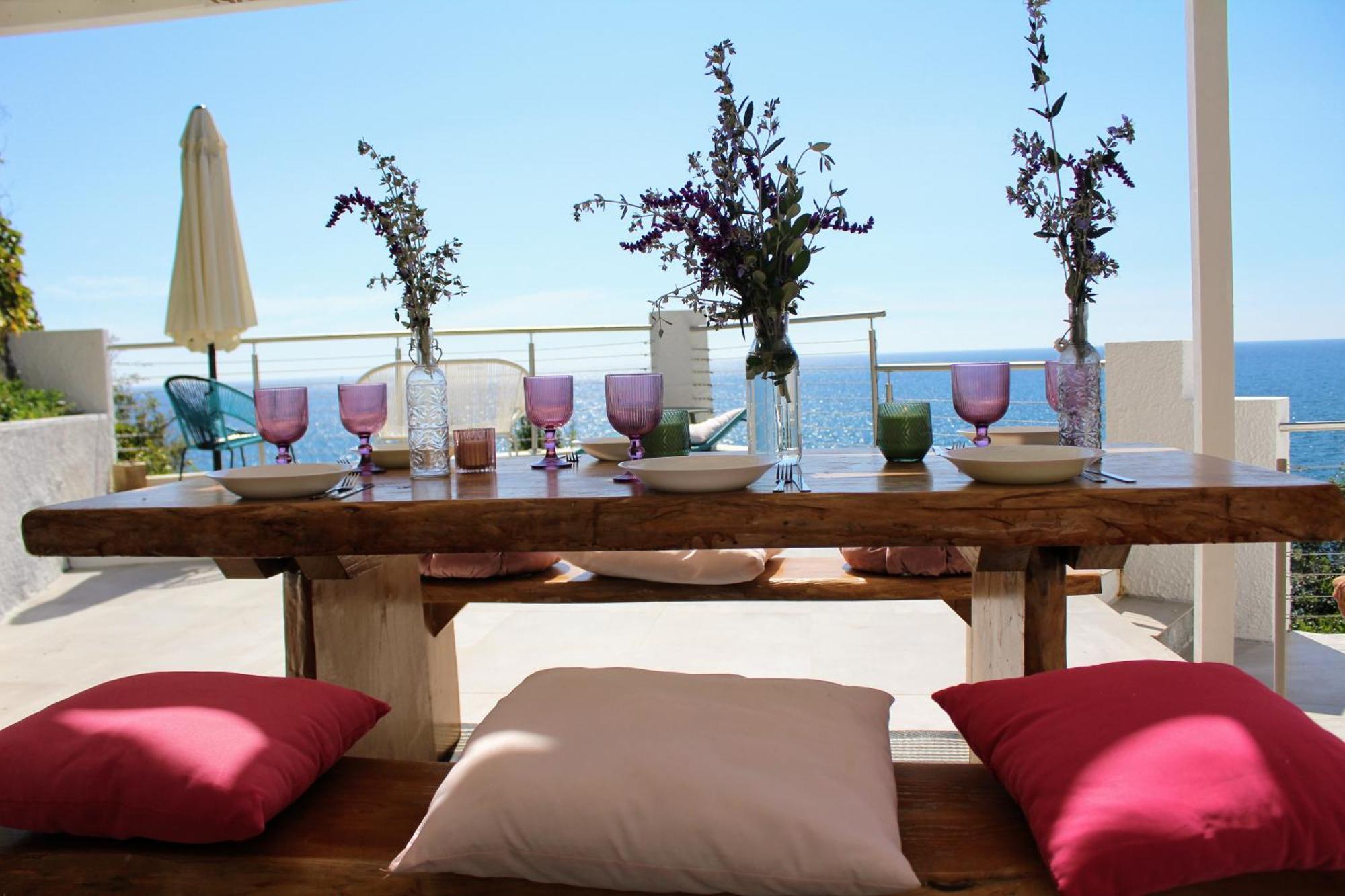 Conca Verde: Beachfront Villas with Private Jacuzzis Andora Exterior photo
